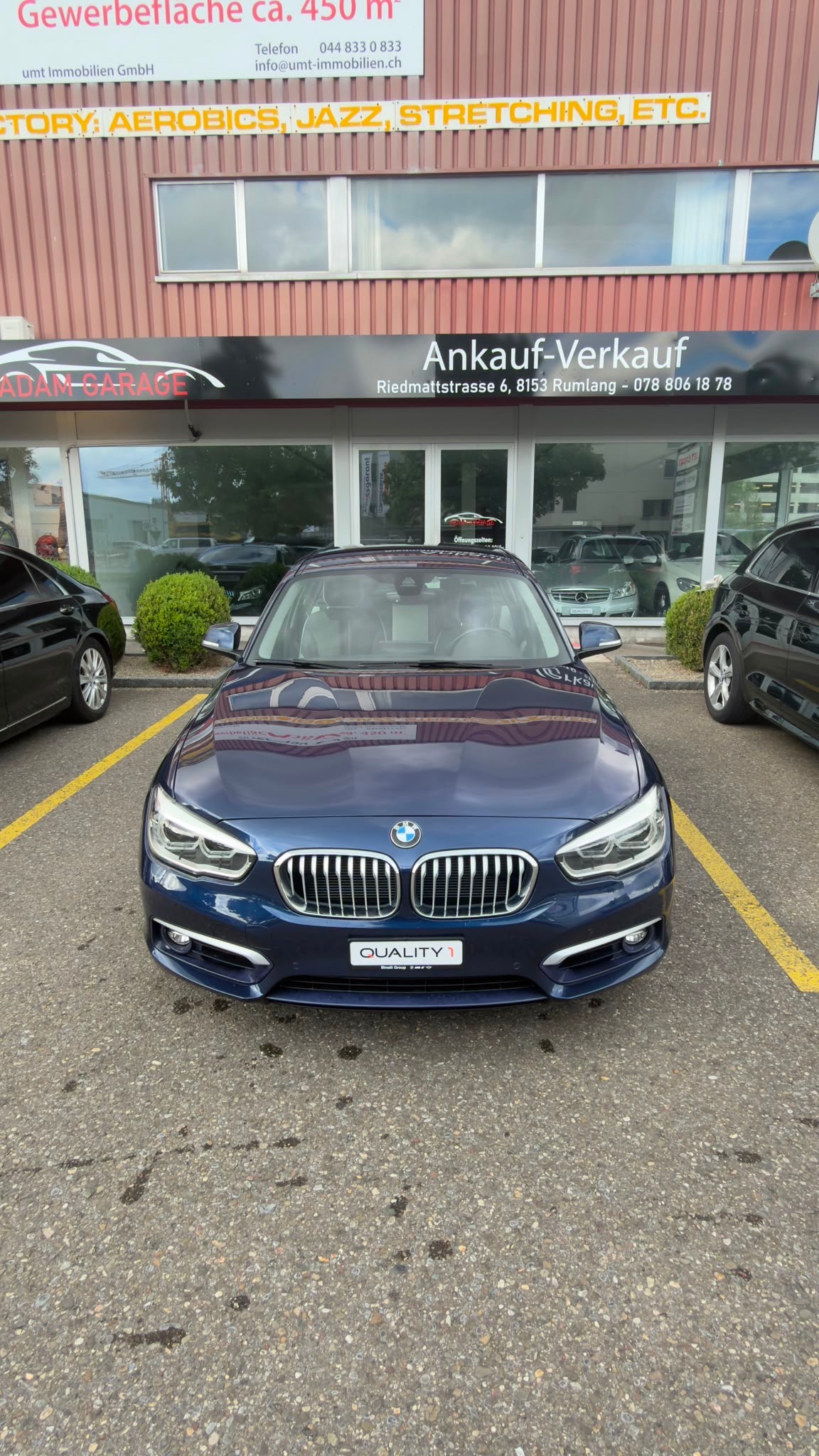 BMW 120d xDrive Urban Line Steptronic-image-0