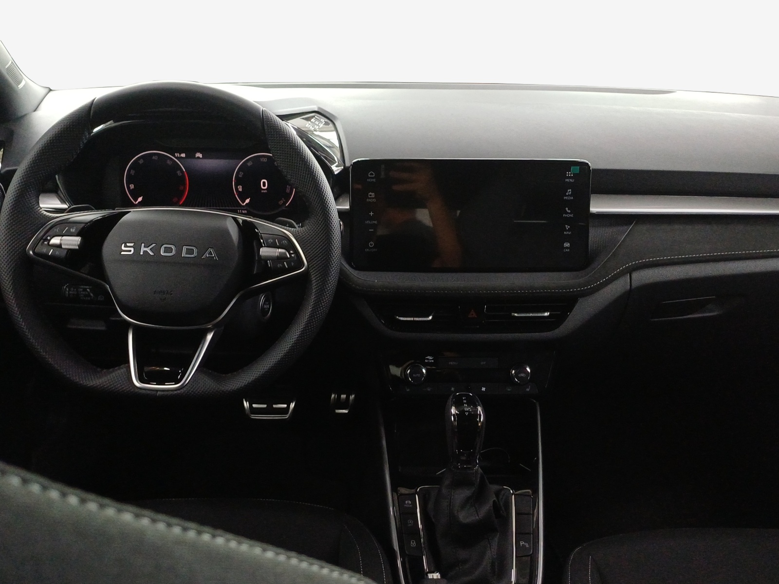 SKODA Fabia 1.0 TSI Dynamic DSG-image-6