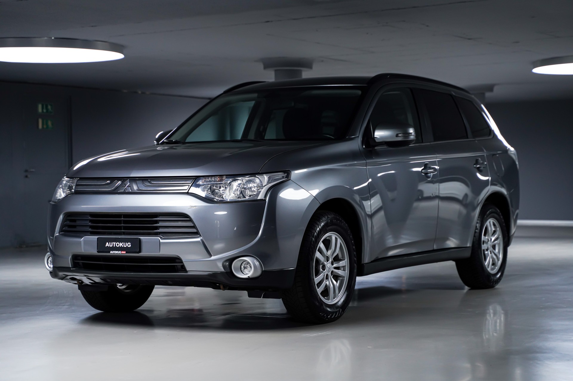MITSUBISHI Outlander 2.0 Intense CVT-image-0