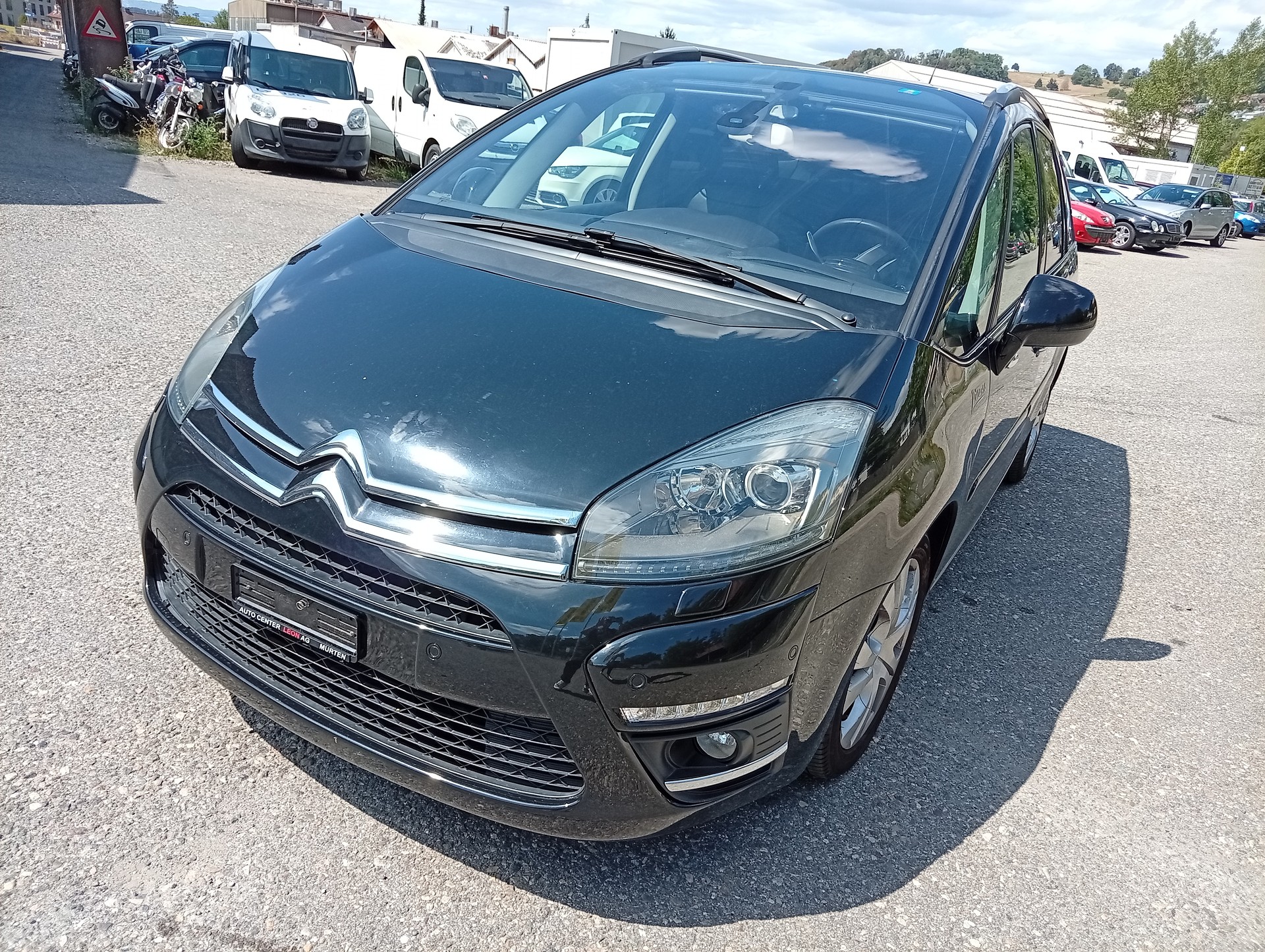 CITROEN Grand C4 Picasso 1.6i 16V Turbo Exclusive+ BMP6-image-4
