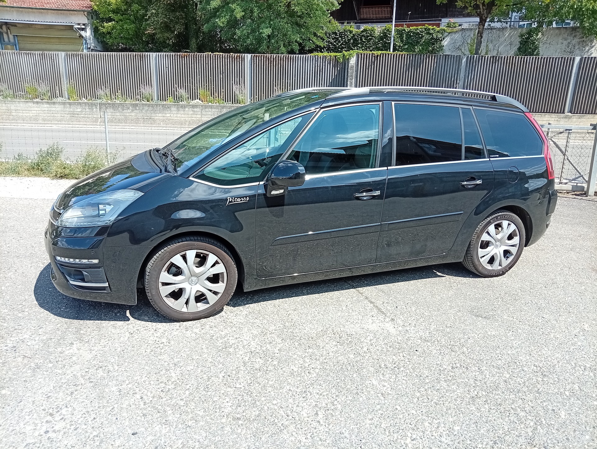 CITROEN Grand C4 Picasso 1.6i 16V Turbo Exclusive+ BMP6-image-6