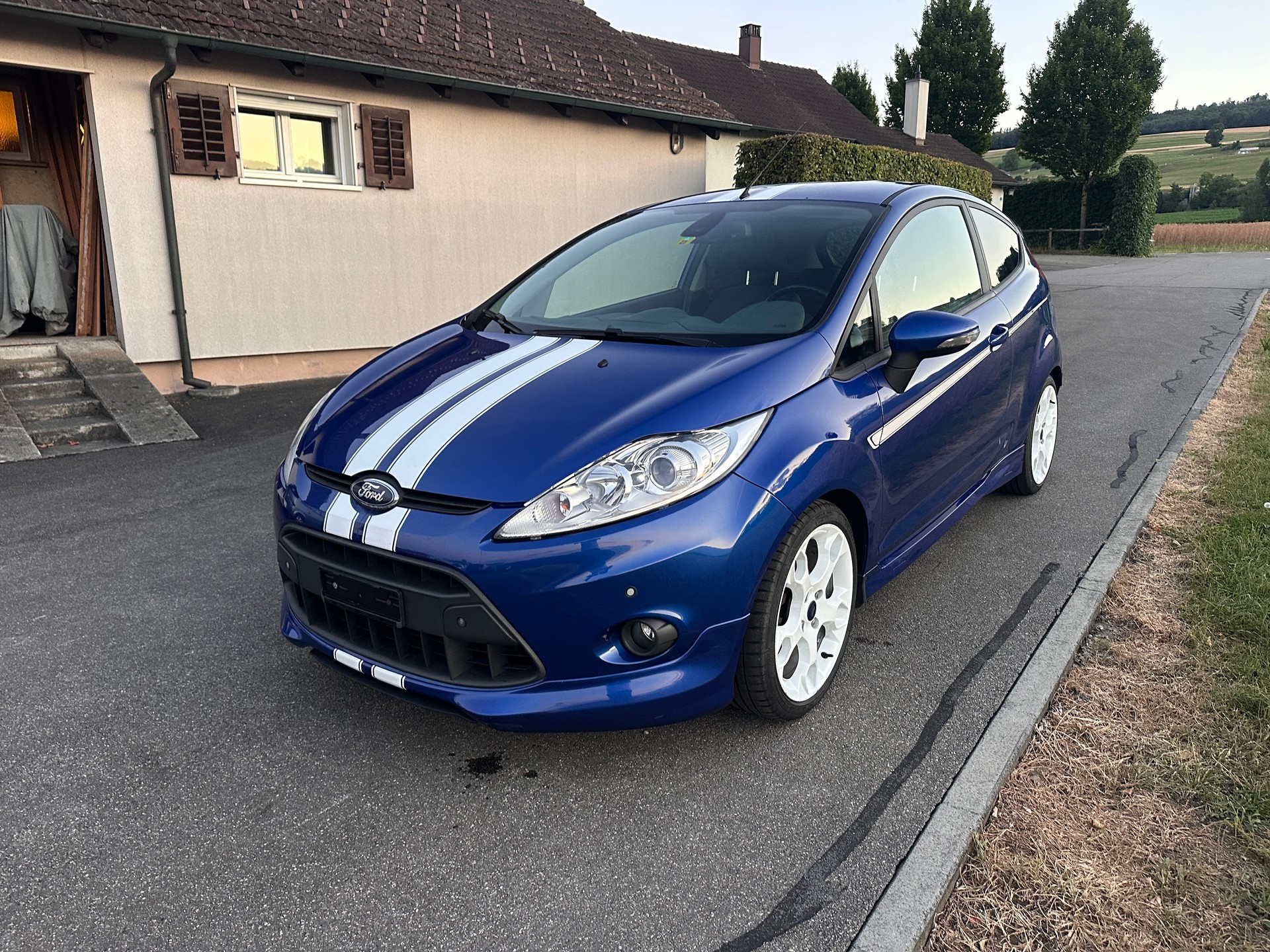 FORD Fiesta 1.6 16V Sport+-image-0