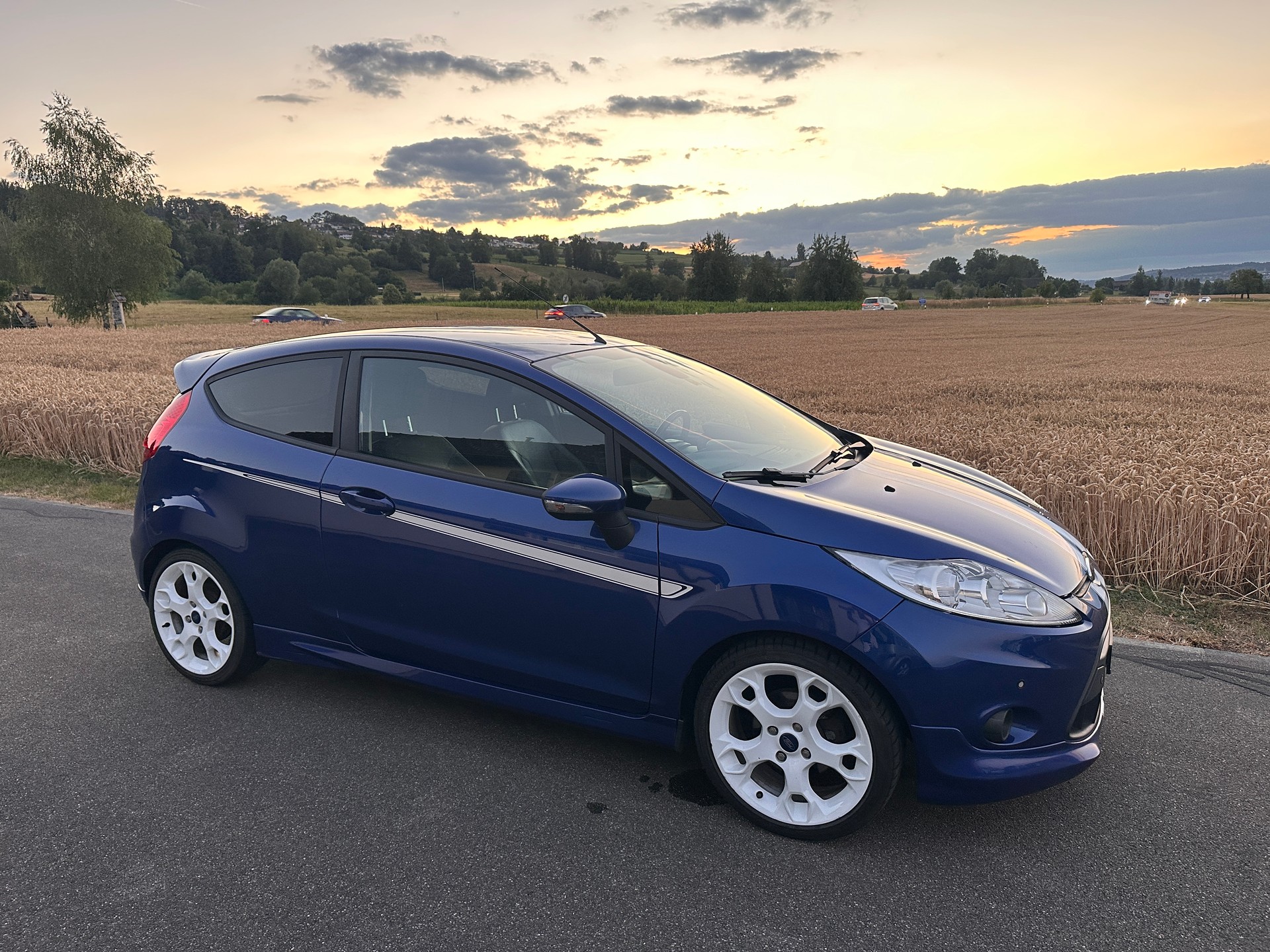 FORD Fiesta 1.6 16V Sport+-image-1