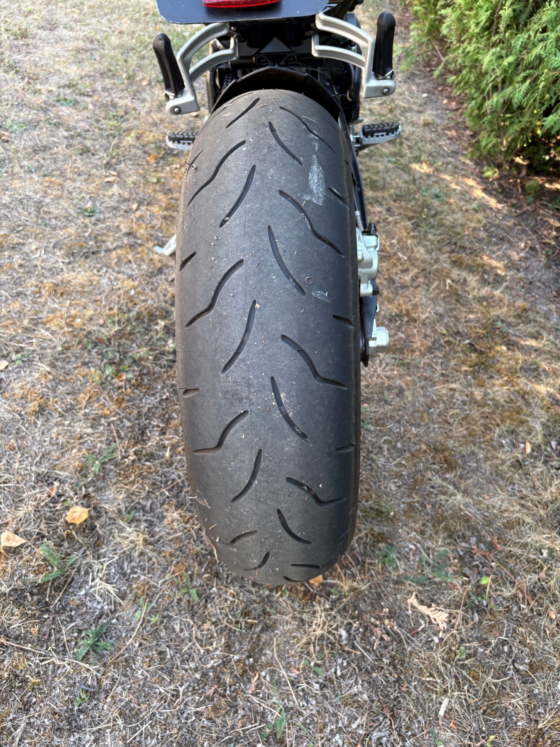 KTM 690 Duke III-image-3