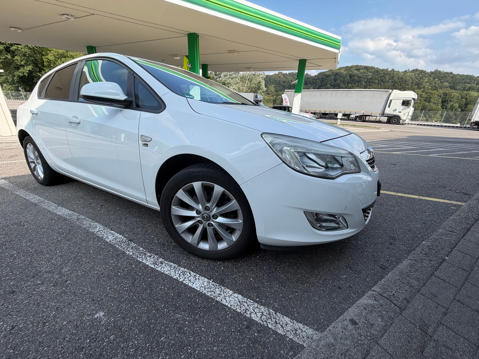 OPEL Astra 1.7 CDTi Cosmo-image-2