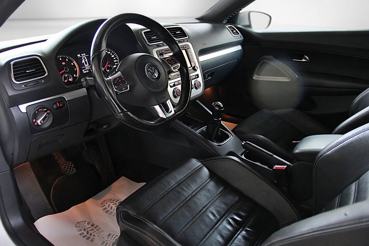 VW Scirocco 1.4 TSI Design-image-8