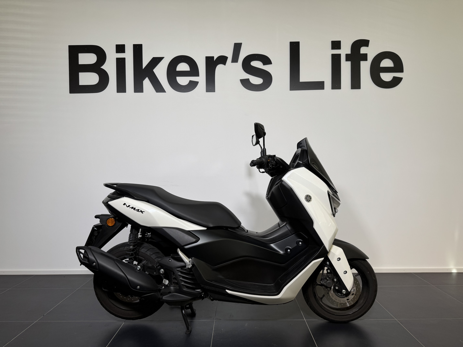 YAMAHA NMax 125