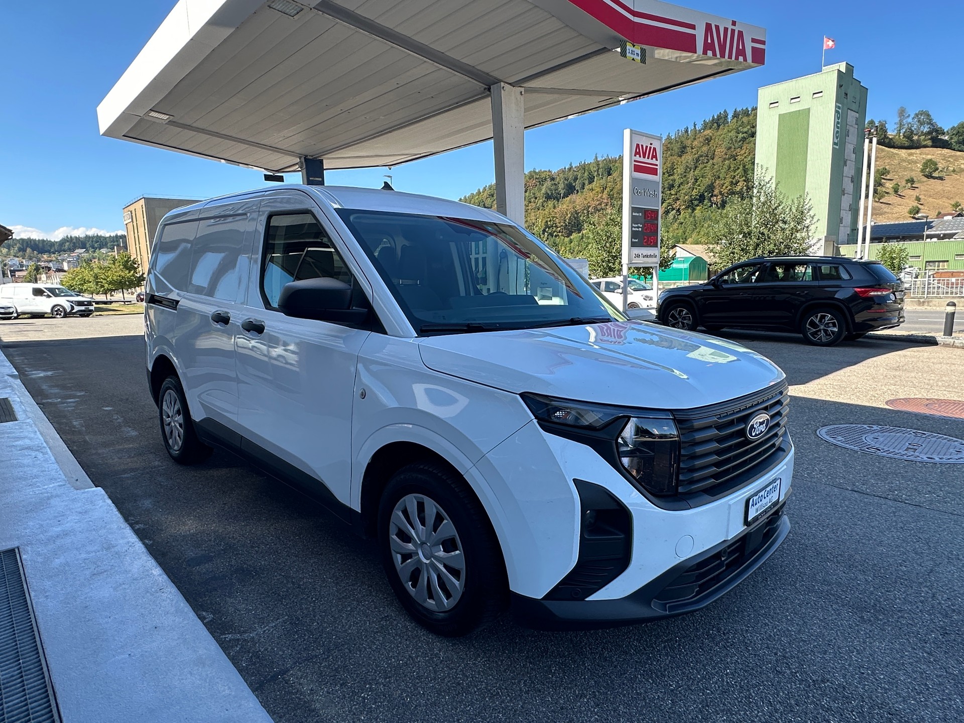 FORD Transit Courier Van 1.5 EcoBlue Trend-image-10