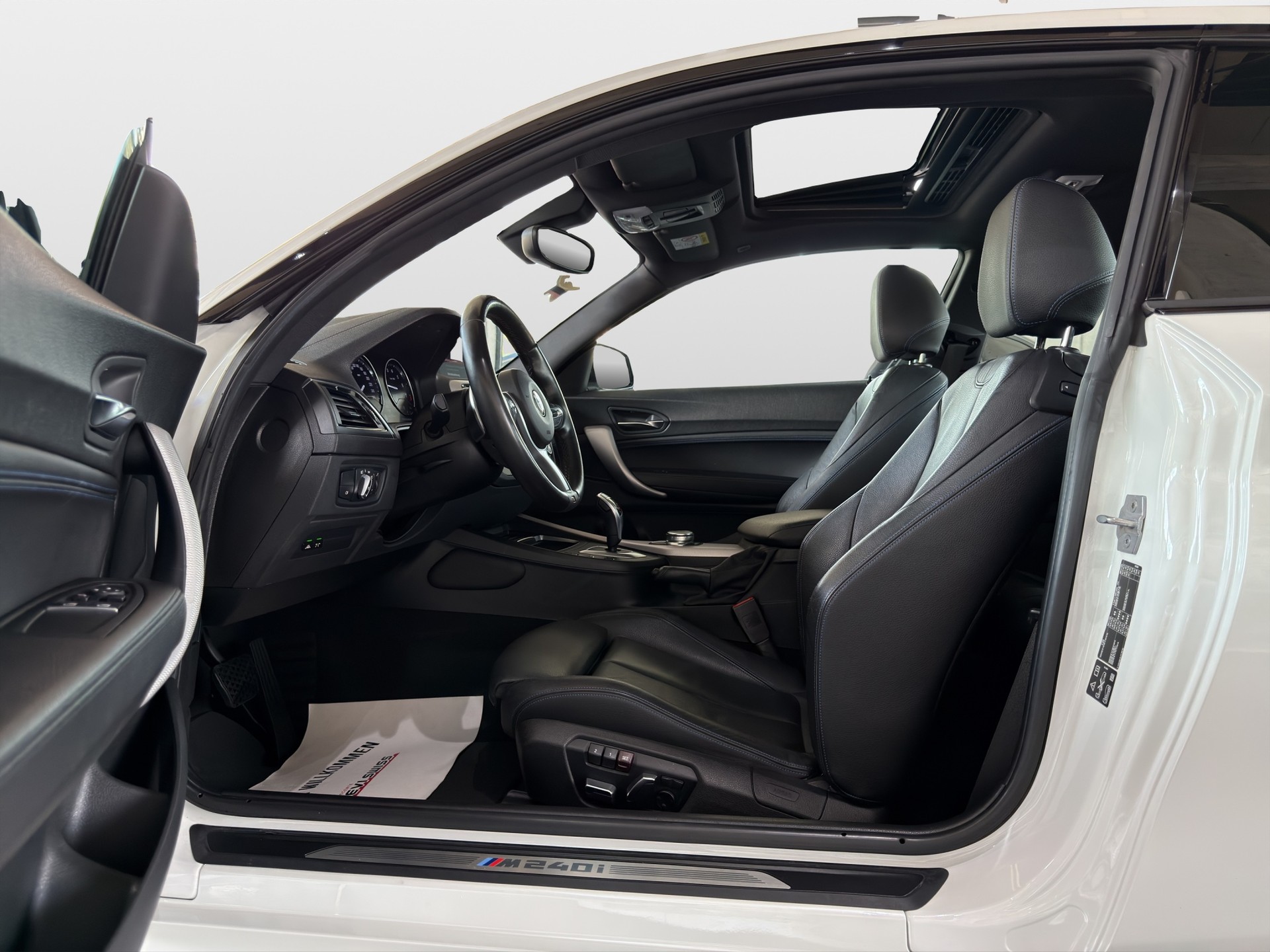 BMW M240i xDrive Steptronic*Frisch ab MFK,1 Jahr oder 20000km Garantie auf Motor und Getriebe inkl.*-image-8