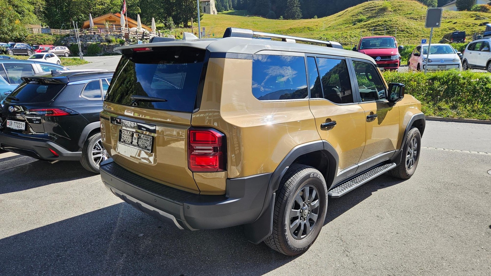 TOYOTA Land Cruiser 2.8 D First Edition-image-2