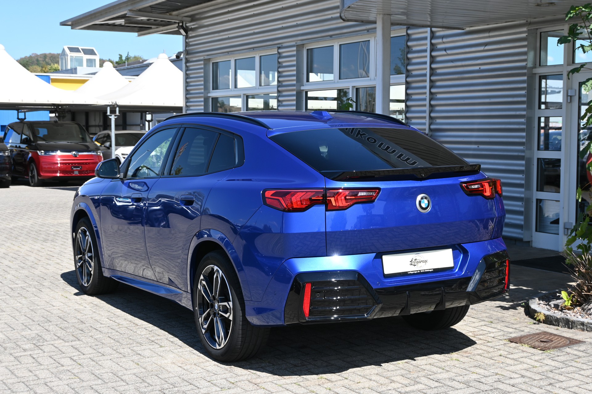 BMW X2 xDrive 20d 48V M Sport + AHK 2000kg-image-6