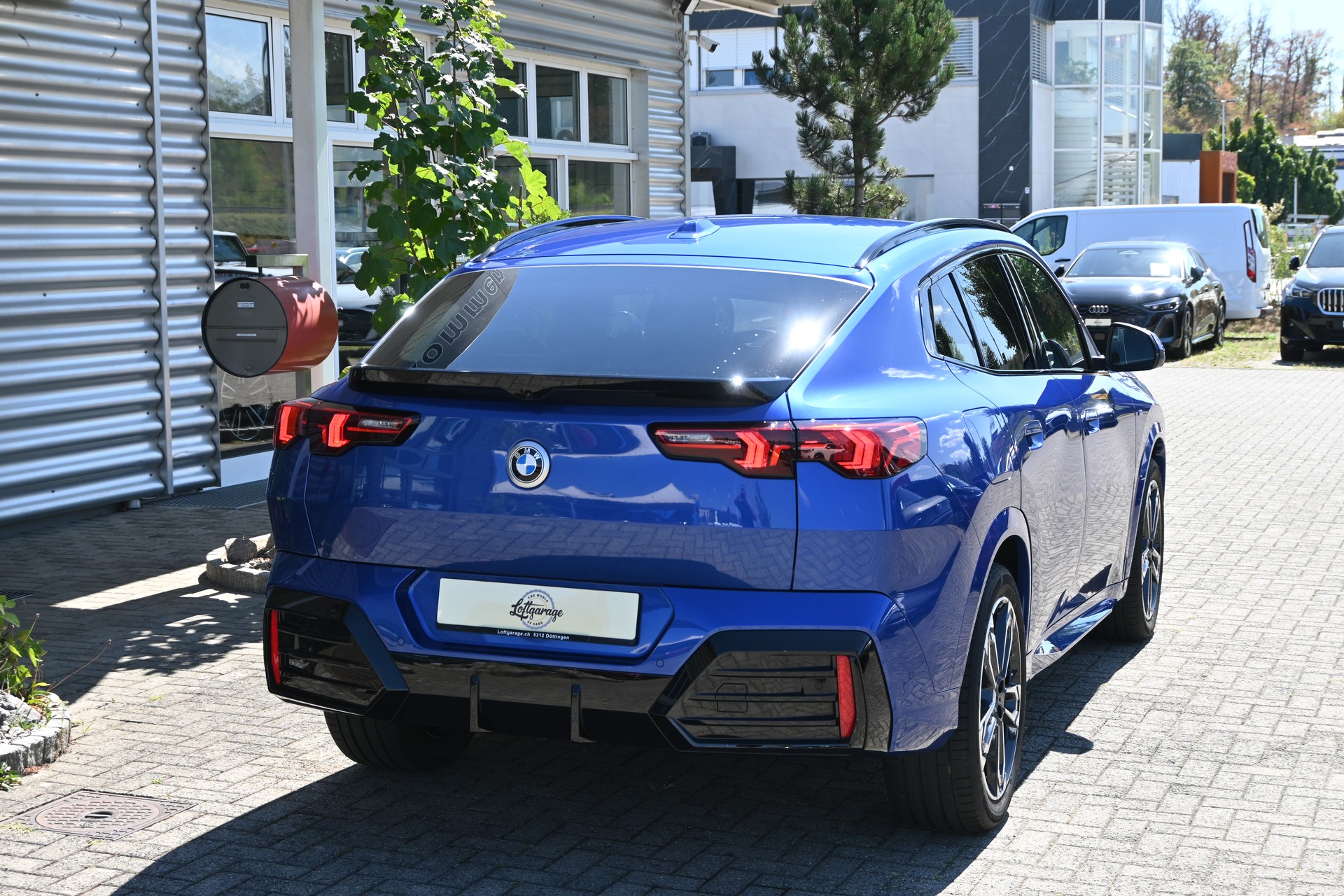 BMW X2 xDrive 20d 48V M Sport + AHK 2000kg-image-7
