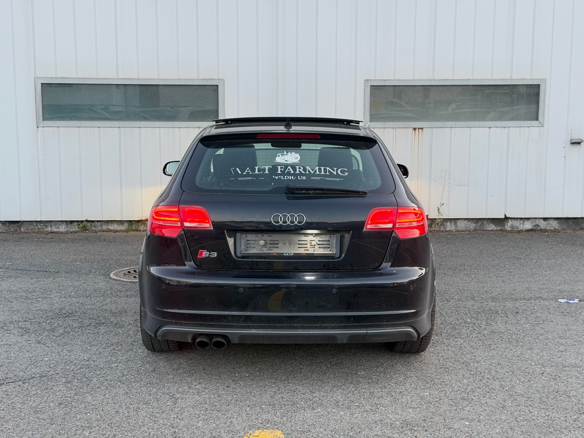 AUDI S3 Sportback 2.0 TFSI quattro S-tronic-image-3