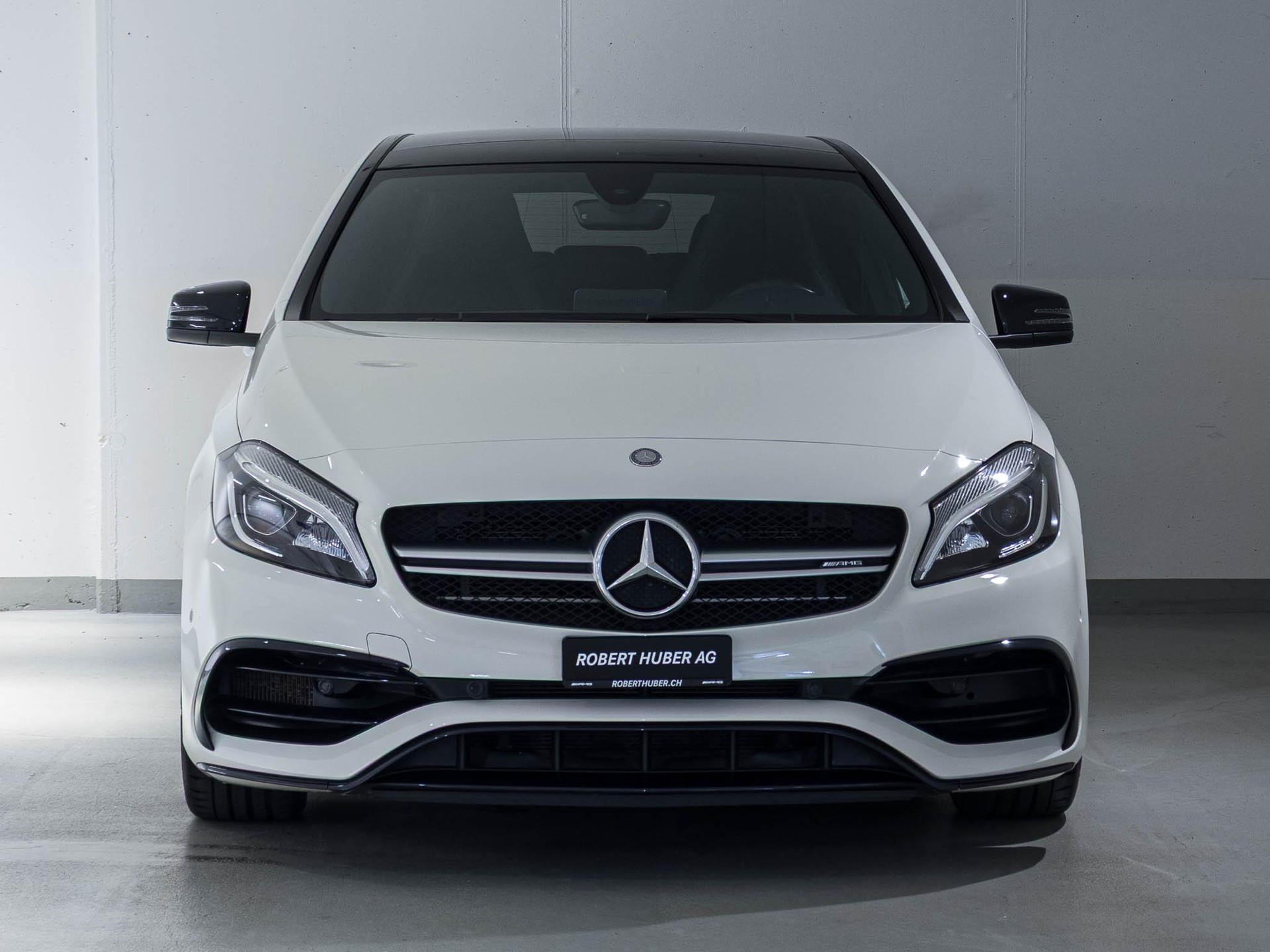 MERCEDES-BENZ A 45 AMG 4MATIC-image-2