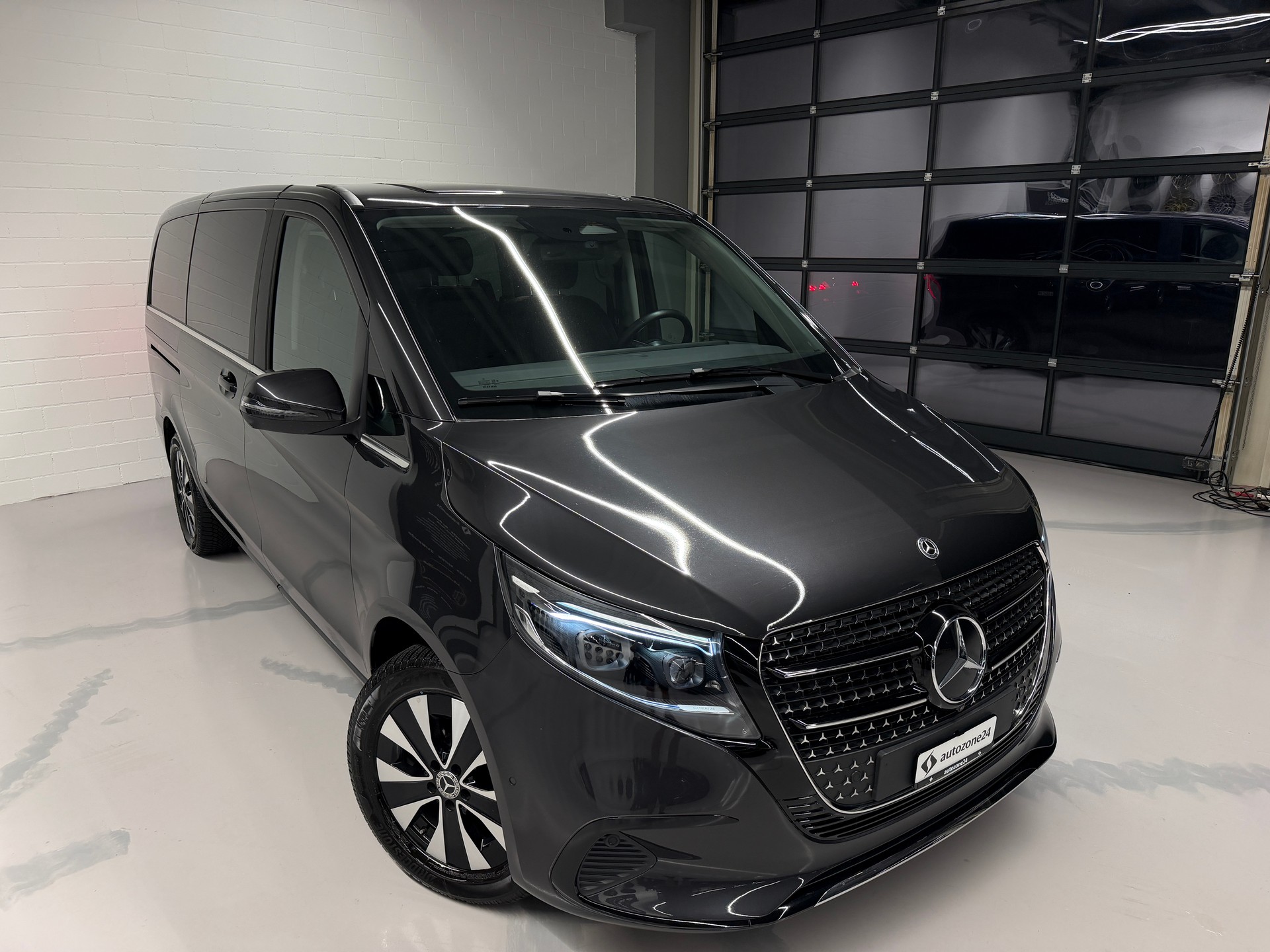 MERCEDES-BENZ V 250 d Avantgarde 4Matic lang Van *CH-Auto*Graits Service*Werksgarantie MSI bis 17.12.2027*-image-6