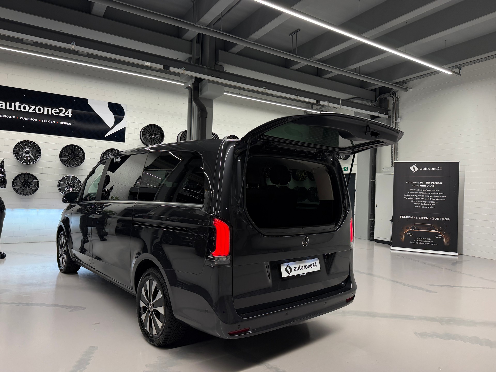 MERCEDES-BENZ V 250 d Avantgarde 4Matic lang Van *CH-Auto*Graits Service*Werksgarantie MSI bis 17.12.2027*-image-13