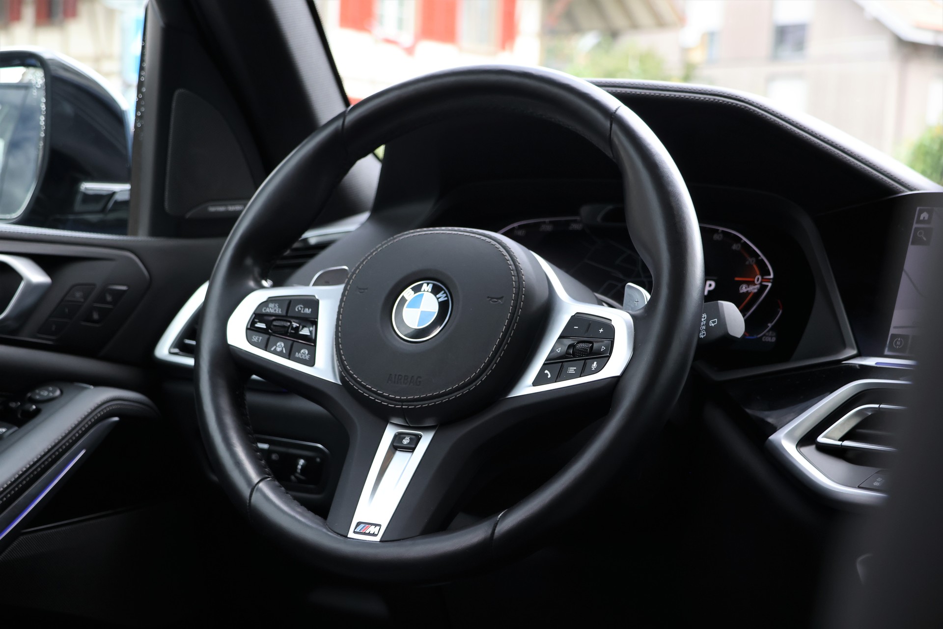 BMW X5 xDrive 48V 40d M Sport Steptronic (CH) + 3.5T AHK-image-15