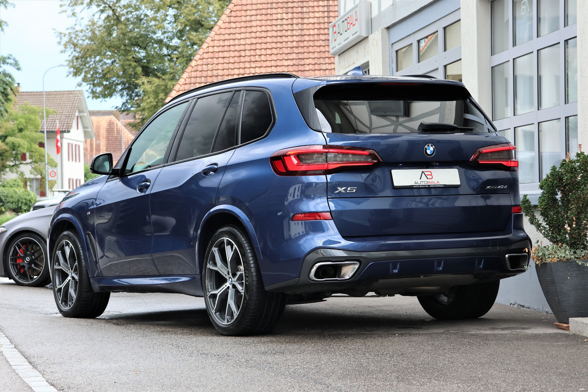 BMW X5 xDrive 48V 40d M Sport Steptronic (CH) + 3.5T AHK-showroom-element-2