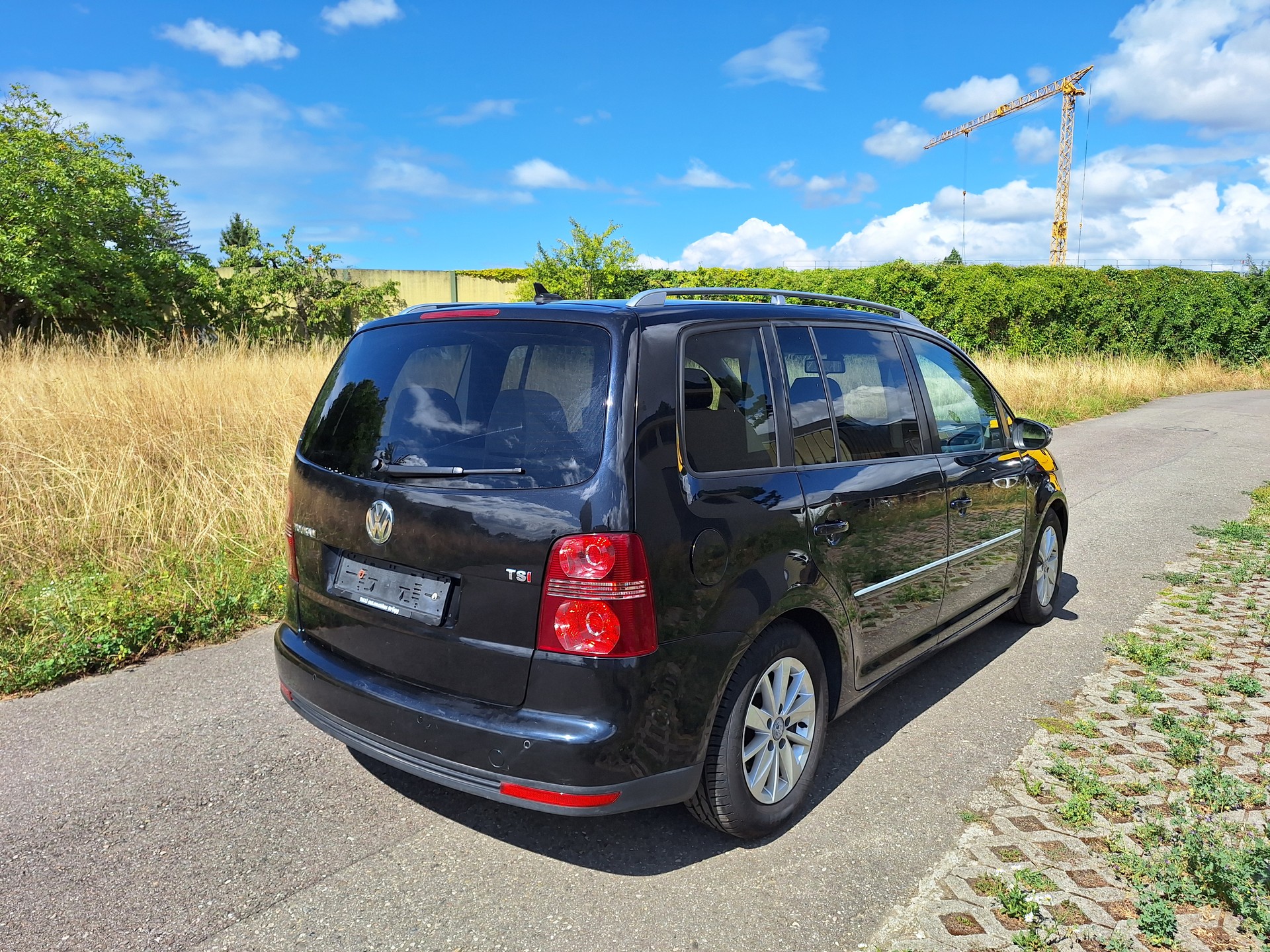 VW Touran 1.4 TSI Trendline-image-4