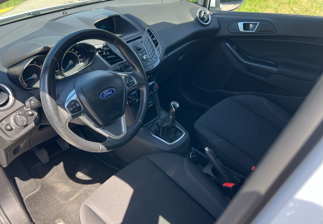 FORD Fiesta 1.0 SCTi Trend-image-6
