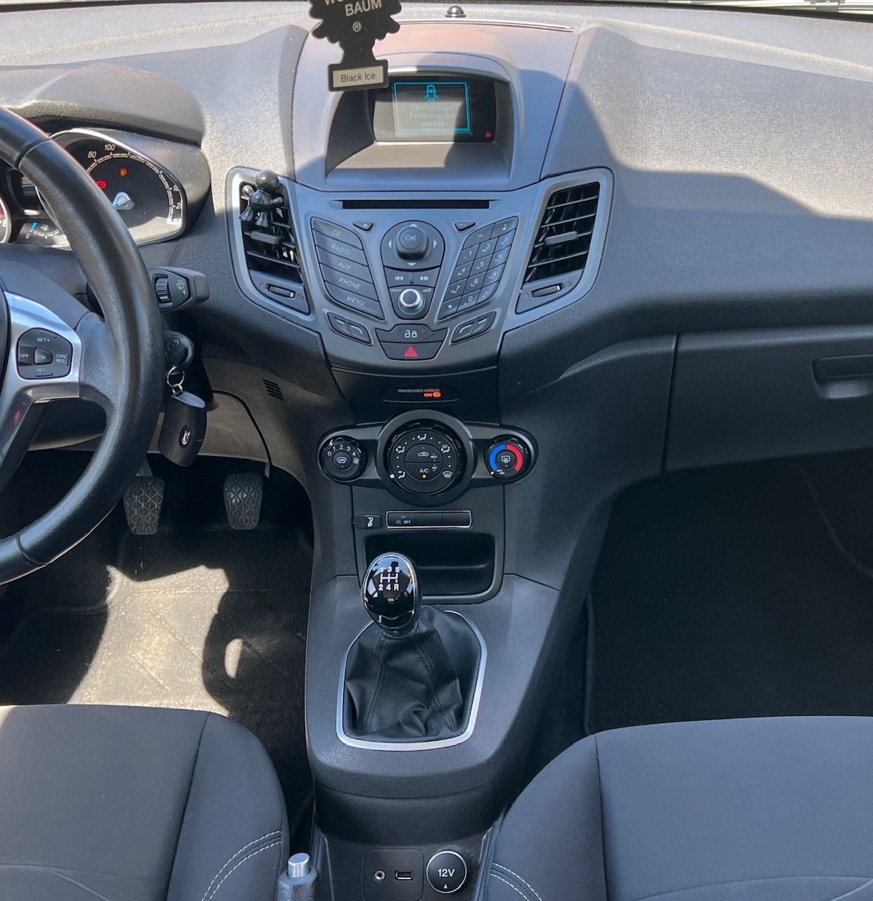 FORD Fiesta 1.0 SCTi Trend-image-11
