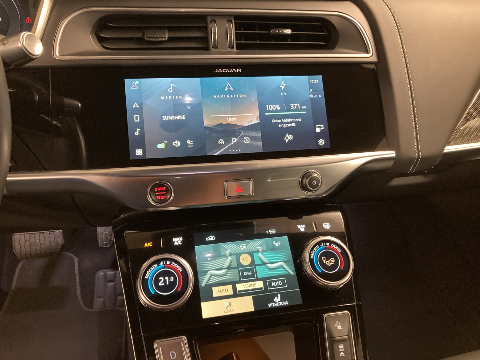 JAGUAR I-Pace EV400 S AWD-image-11