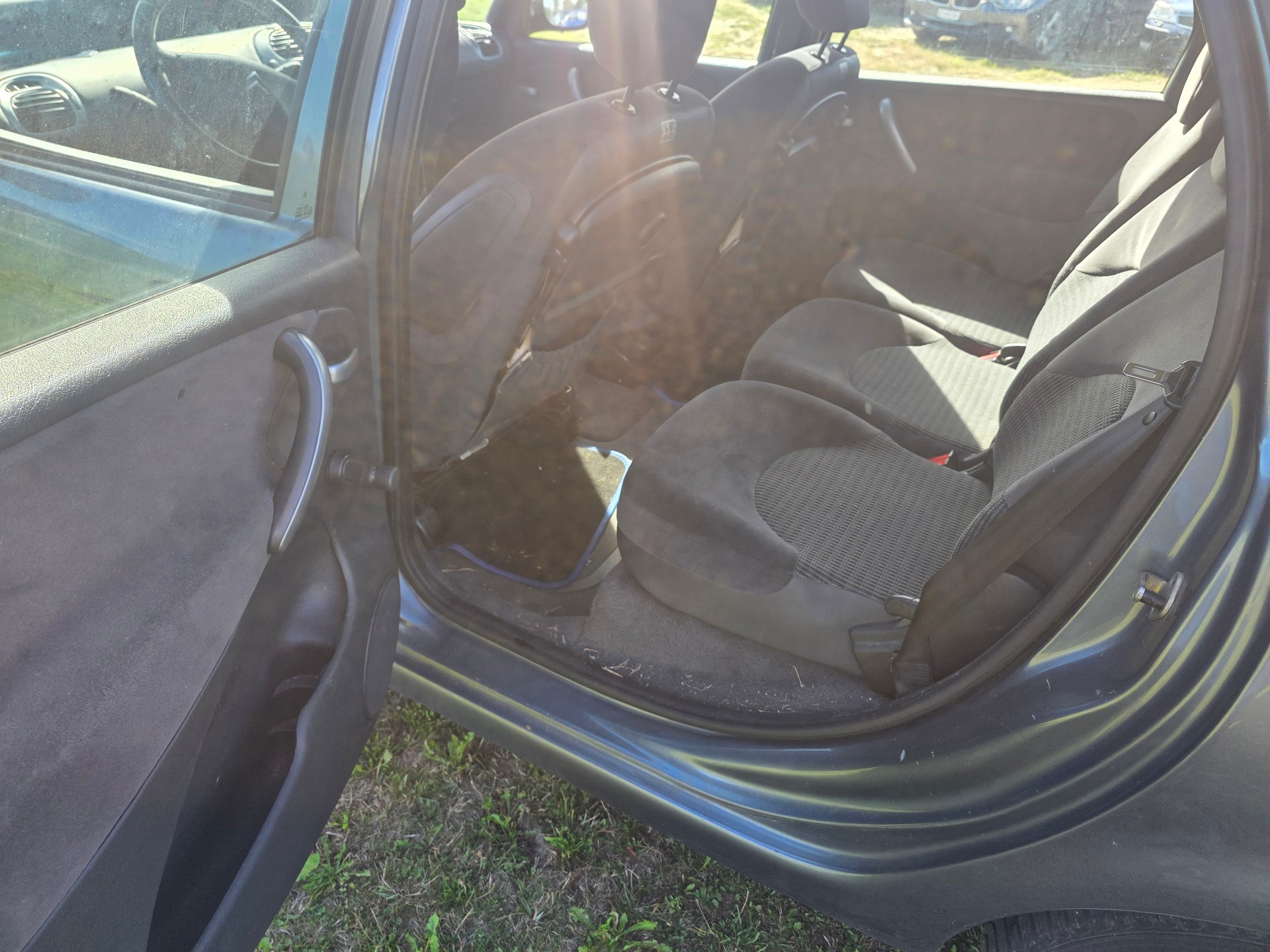CITROEN Xsara Picasso 1.6i 16V Exclusive-image-4
