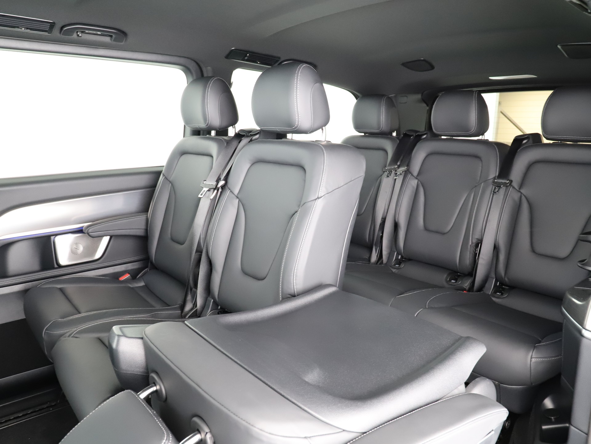 MERCEDES-BENZ V 300 d kpa. 4M Swiss-image-10