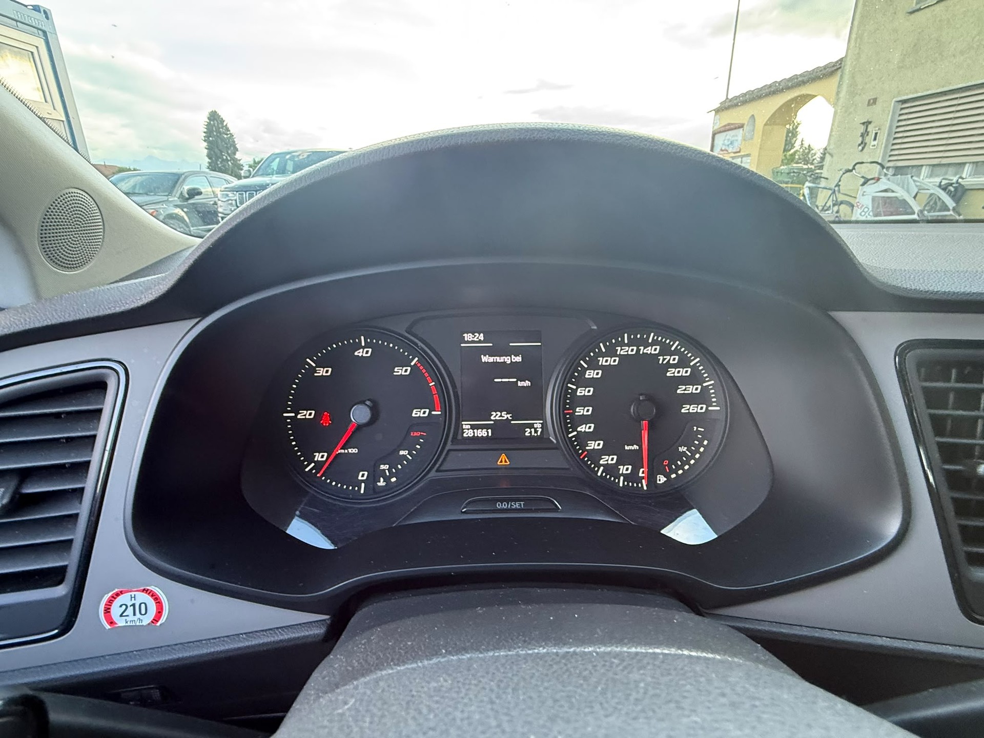 SEAT 1.6 TDI 110 EcoM Style-image-4
