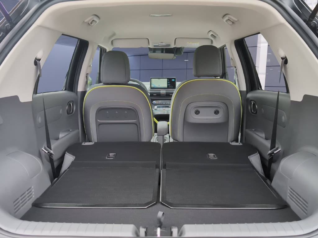 HYUNDAI INSTER Electric Vertex Cross 49 KWH-image-12