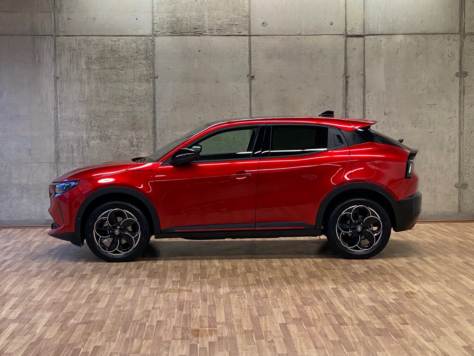 ALFA ROMEO Junior*Elettrica*156*Swiss*Sport*Sabelt*54kWh*Speciale*-image-19