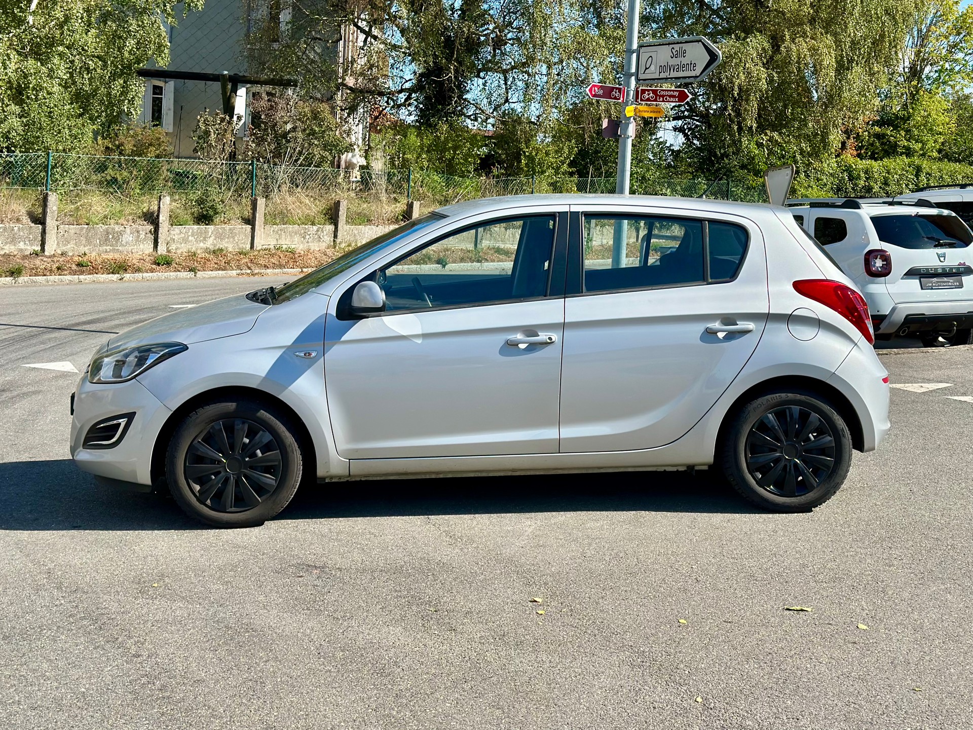HYUNDAI i20 1.2 Comfort-image-6