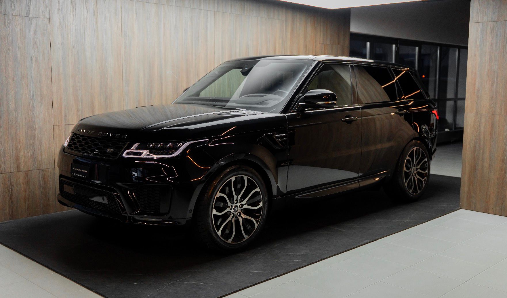 LAND ROVER RANGE ROVER SPORT-image-1
