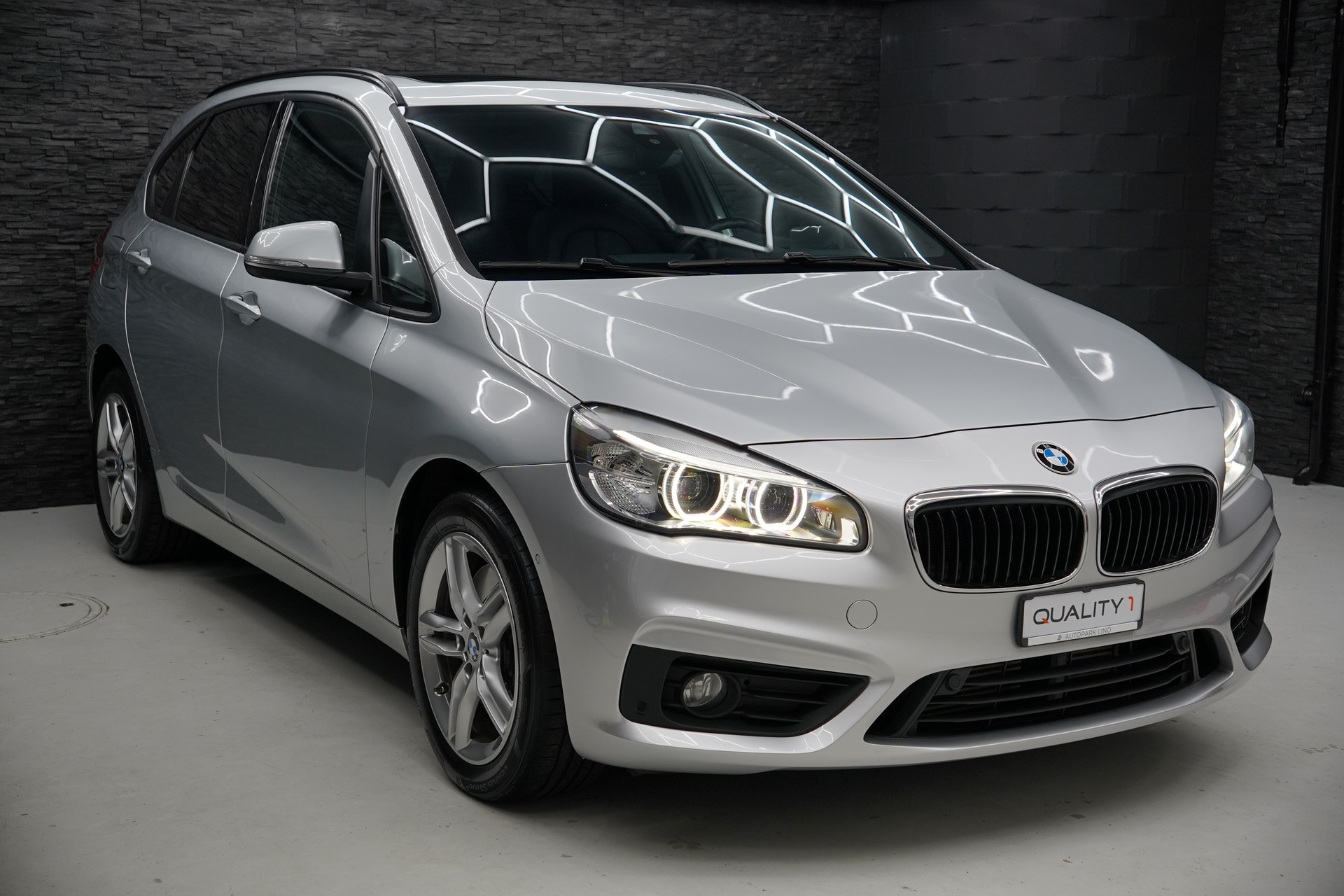 BMW 225i xDrive Active Tourer Steptronic