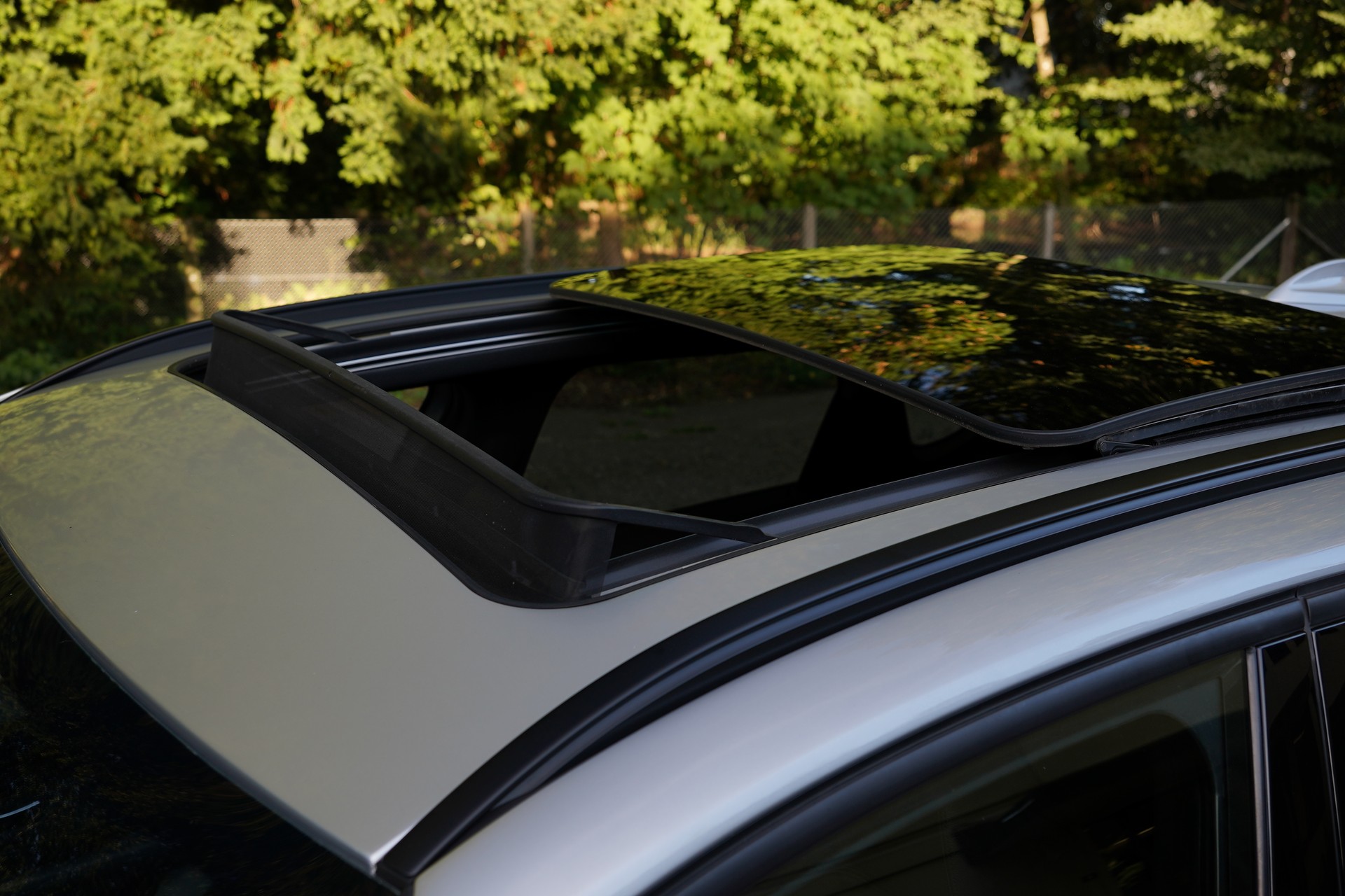 BMW 225i xDrive Active Tourer Steptronic-image-12