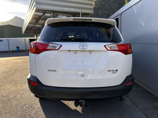 TOYOTA RAV-4 2.0 16V Style-image-4