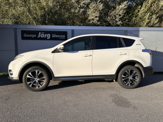 TOYOTA RAV-4 2.0 16V Style-image-2
