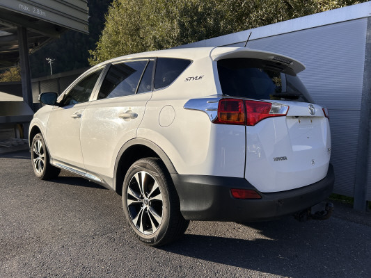 TOYOTA RAV-4 2.0 16V Style-image-3
