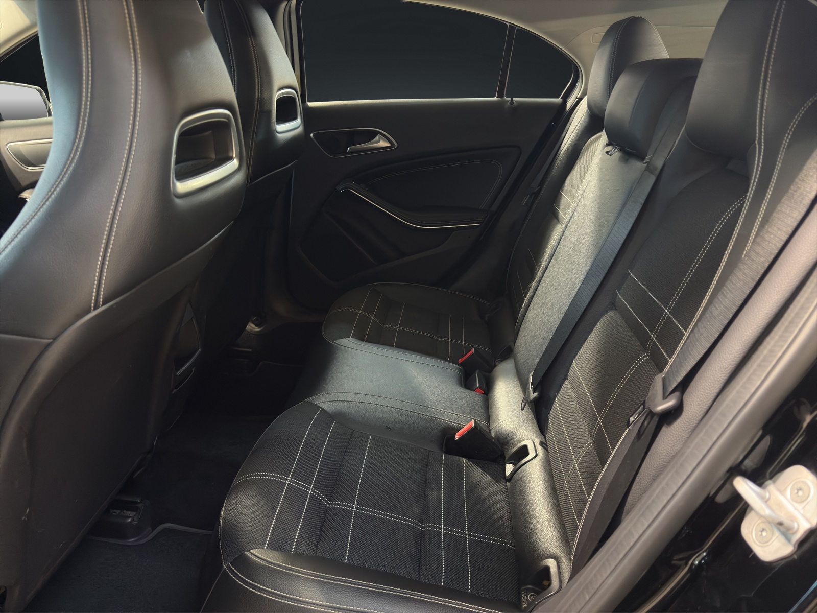 MERCEDES-BENZ A 180 CDI Urban 7G-DCT-image-11