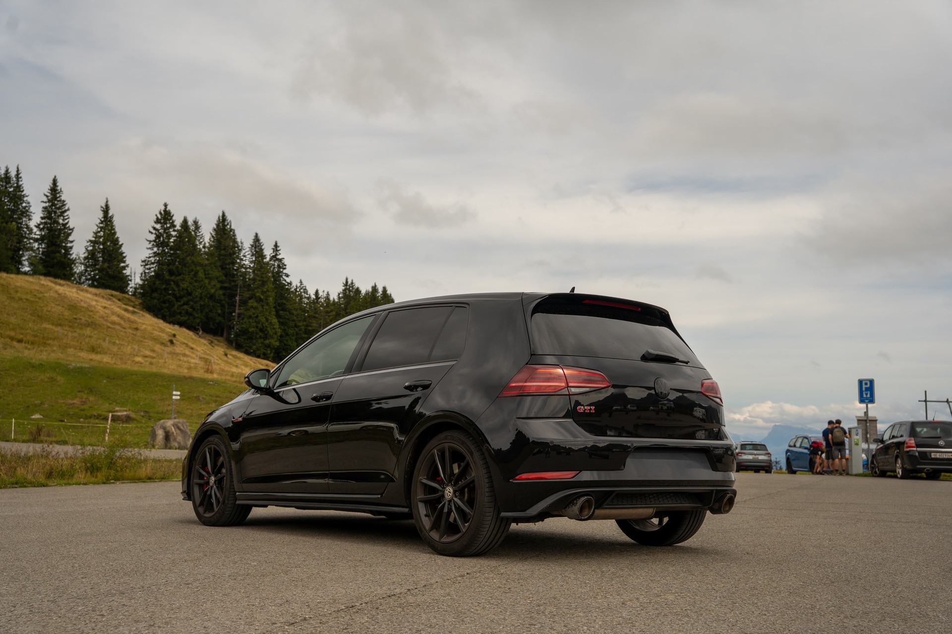 VW 2.0 TSI GTI Performance DSG-image-1