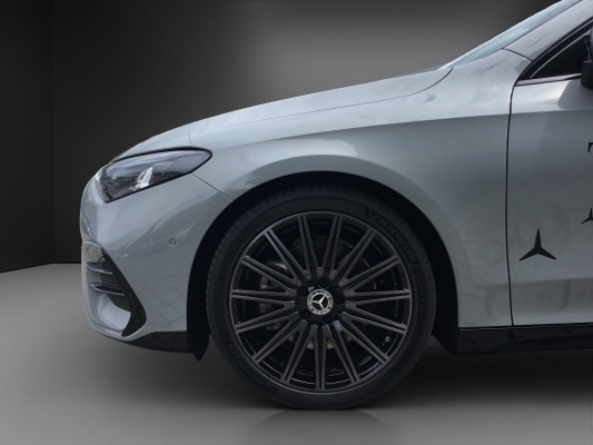 MERCEDES-BENZ CLA SB 220 4M 8G-DCT-image-12