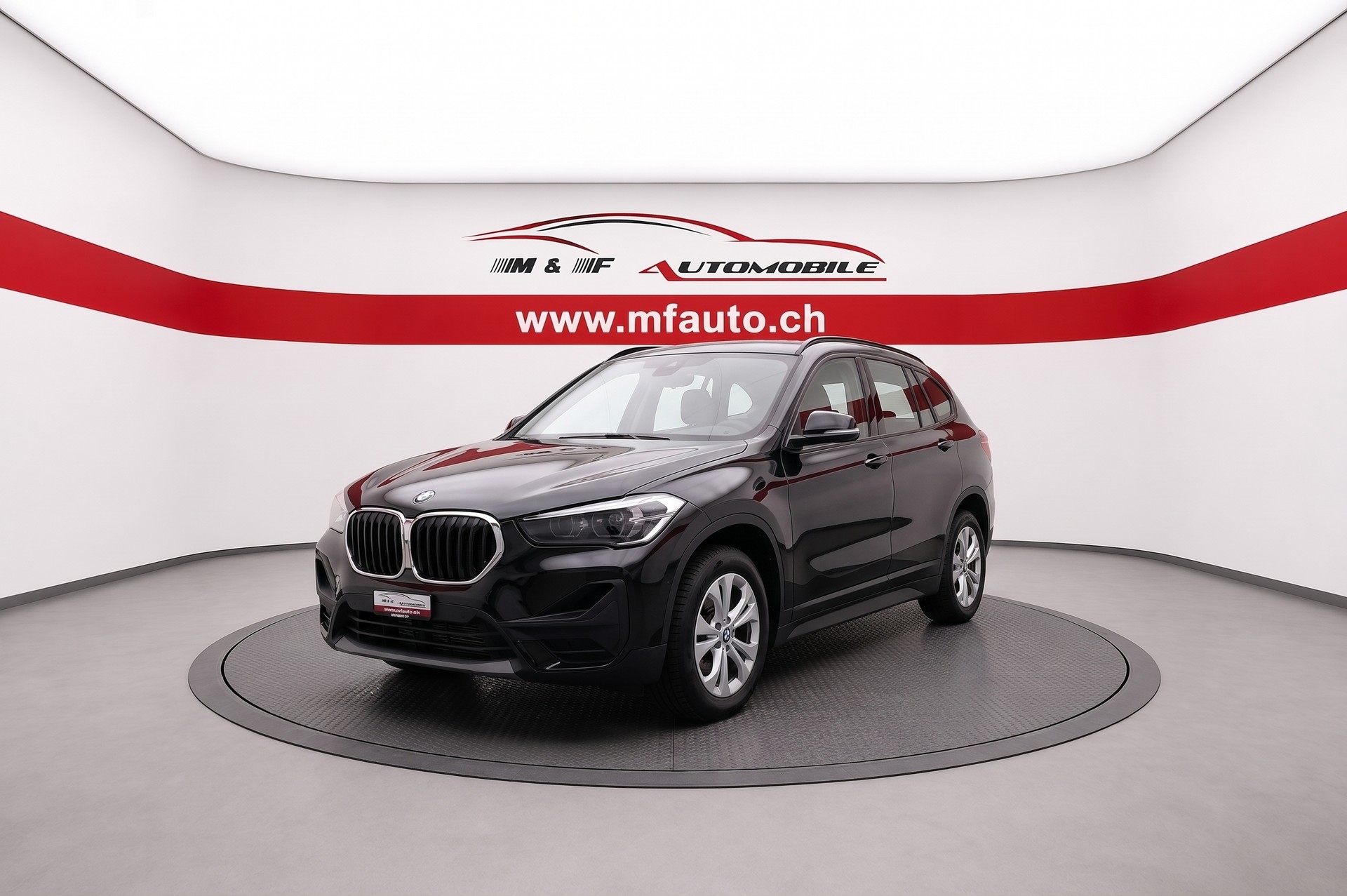 BMW X1 25e xDrive * CH FAHRZEUG *-image-0