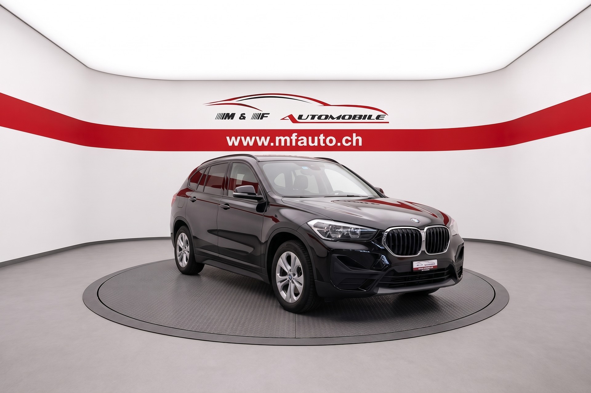 BMW X1 25e xDrive * CH FAHRZEUG *-showroom-element-2