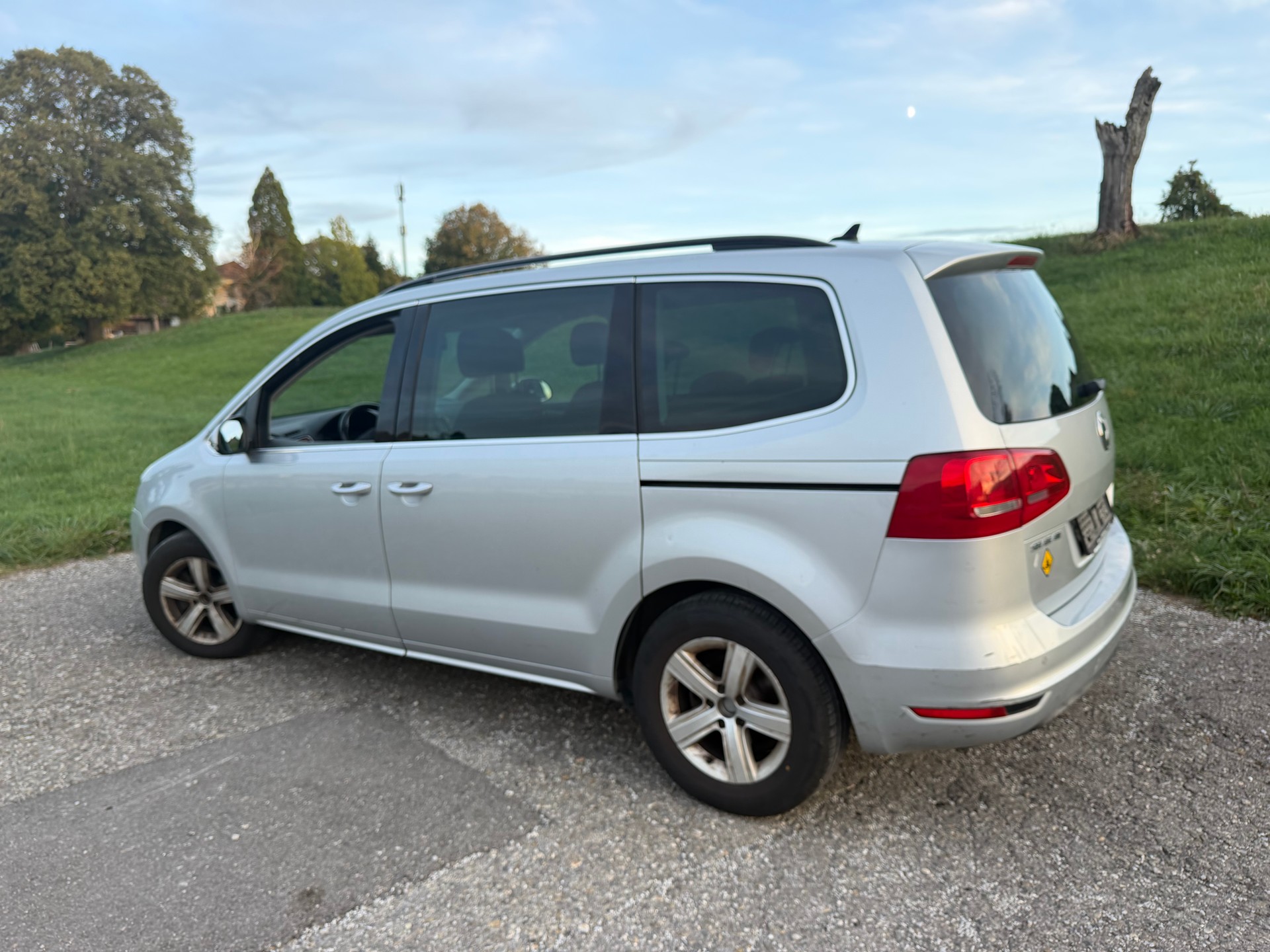 VW Sharan 1.4 TSI BlueMotion Technology Trendline-image-10