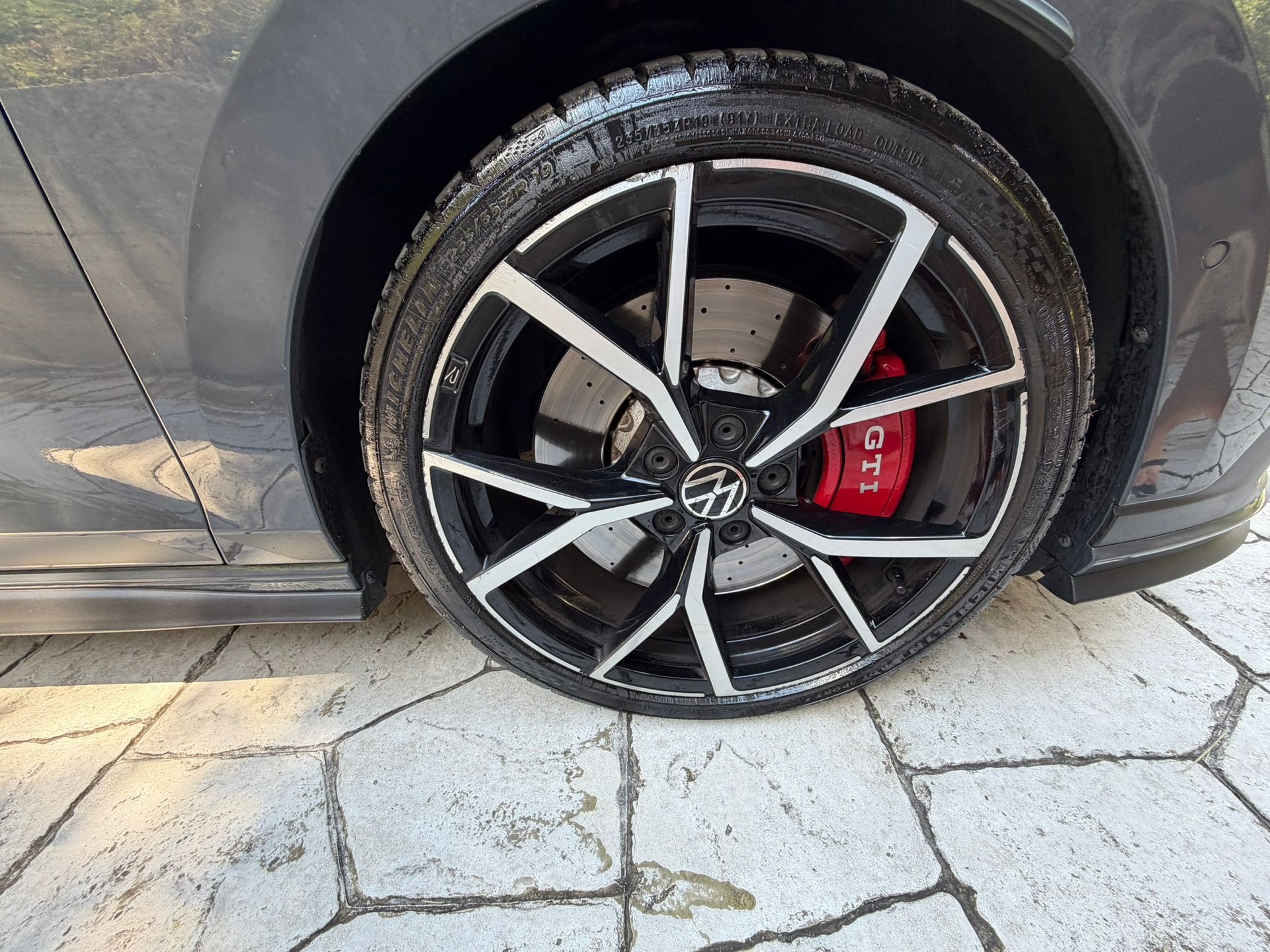 VW 2.0 TSI GTI Clubsport DSG-image-3