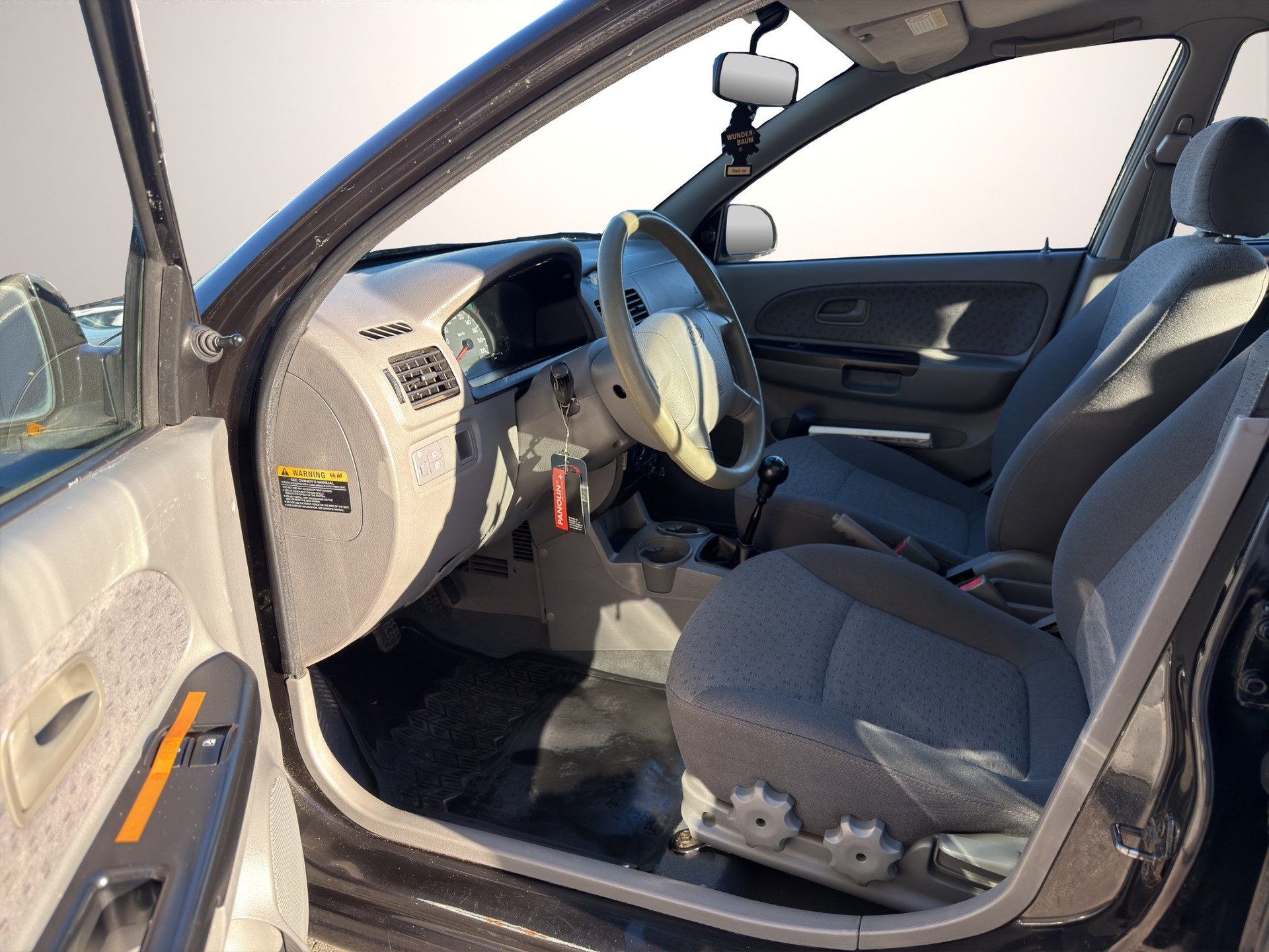 KIA Rio 1.3 LS-image-8