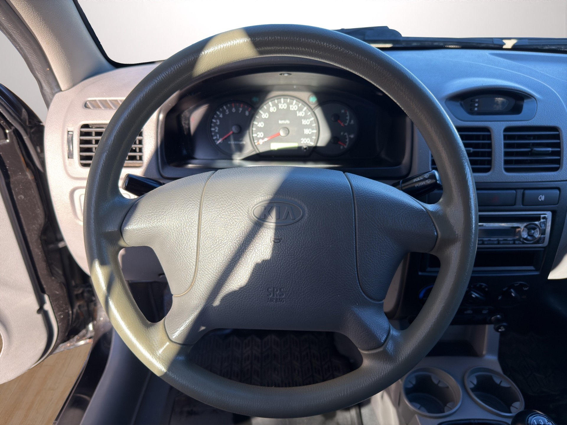 KIA Rio 1.3 LS-image-9