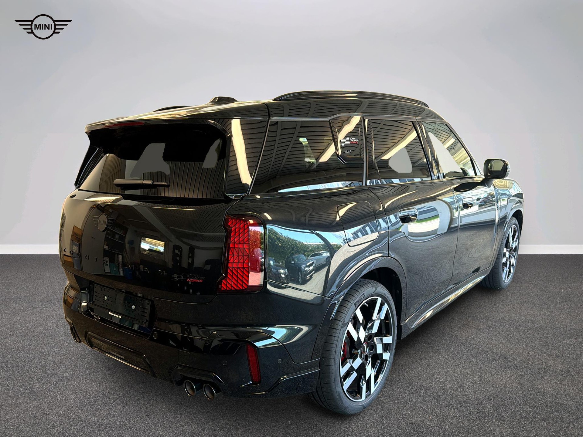 MINI John Cooper Works Countryman ALL4-image-4