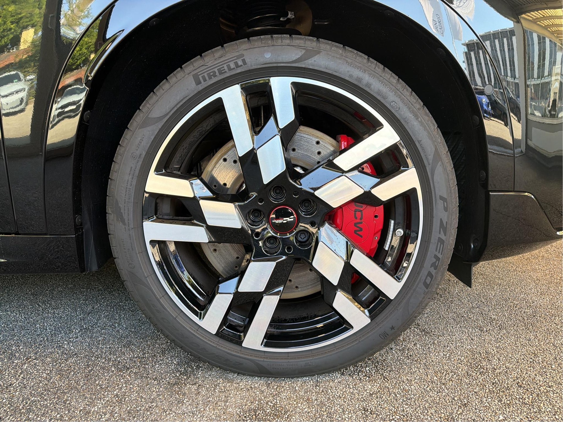 MINI John Cooper Works Countryman ALL4-image-7