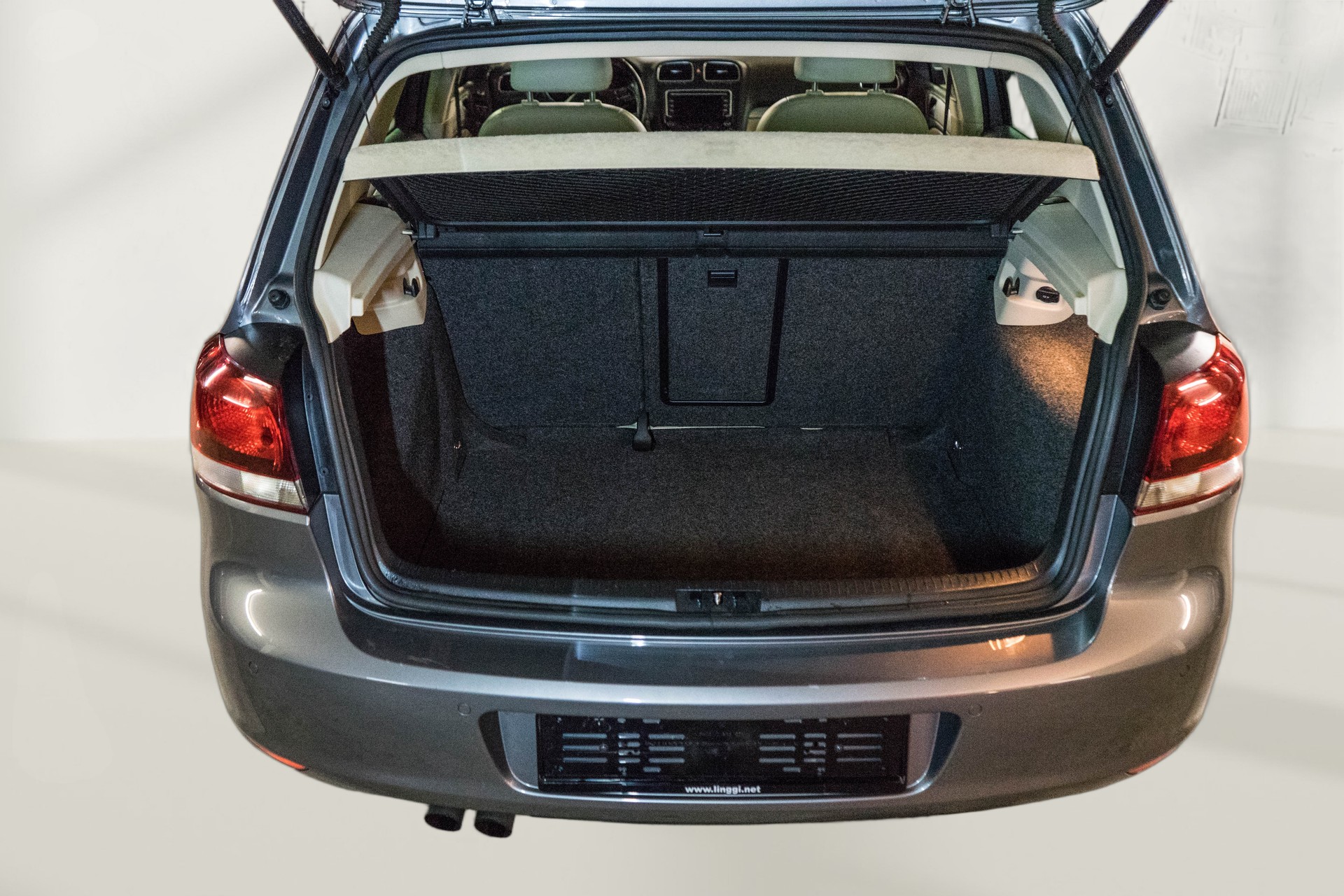 VW Golf VI 1.4 TSI Highline DSG STANDHEIZUNG & AHK-image-10